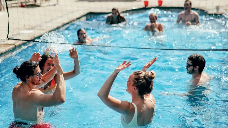 Mondepra Piscines.webp